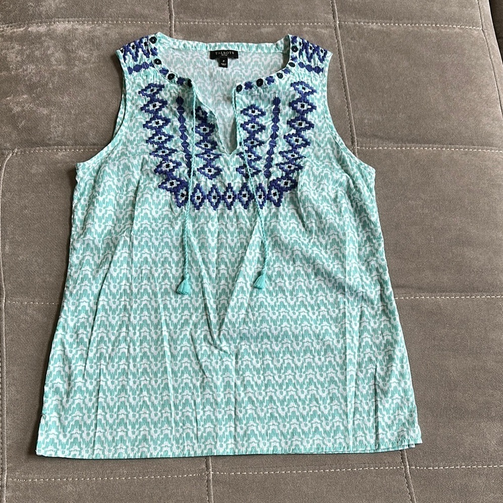 Talbots Green Embellished Tie Front Blouse

New but without tag